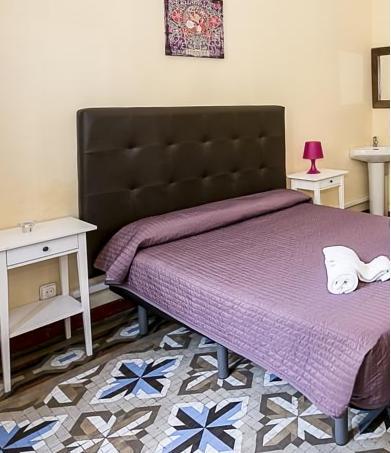 Hostal Balmes Centro Barcelona Exteriör bild